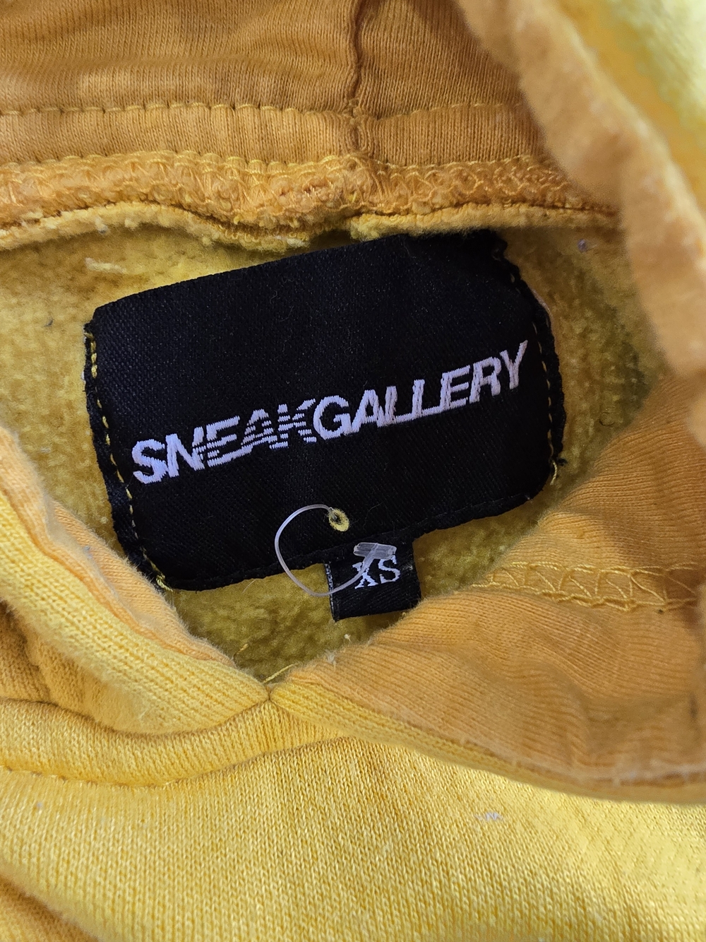 Gallery Women’s Yellow Sweatshirt - XS